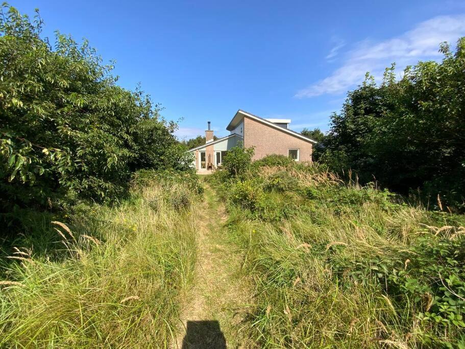 Bungalow In De Prachtige Haagse Duinen! Den Haag